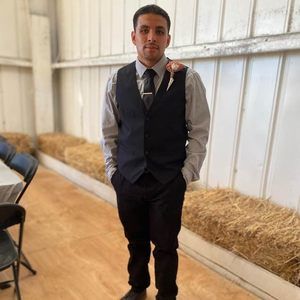 Meet your Posher, Uriel